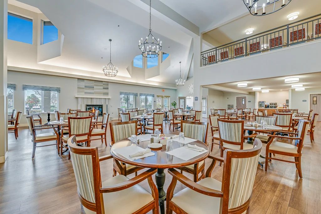 Dining Room Bakersfield 3